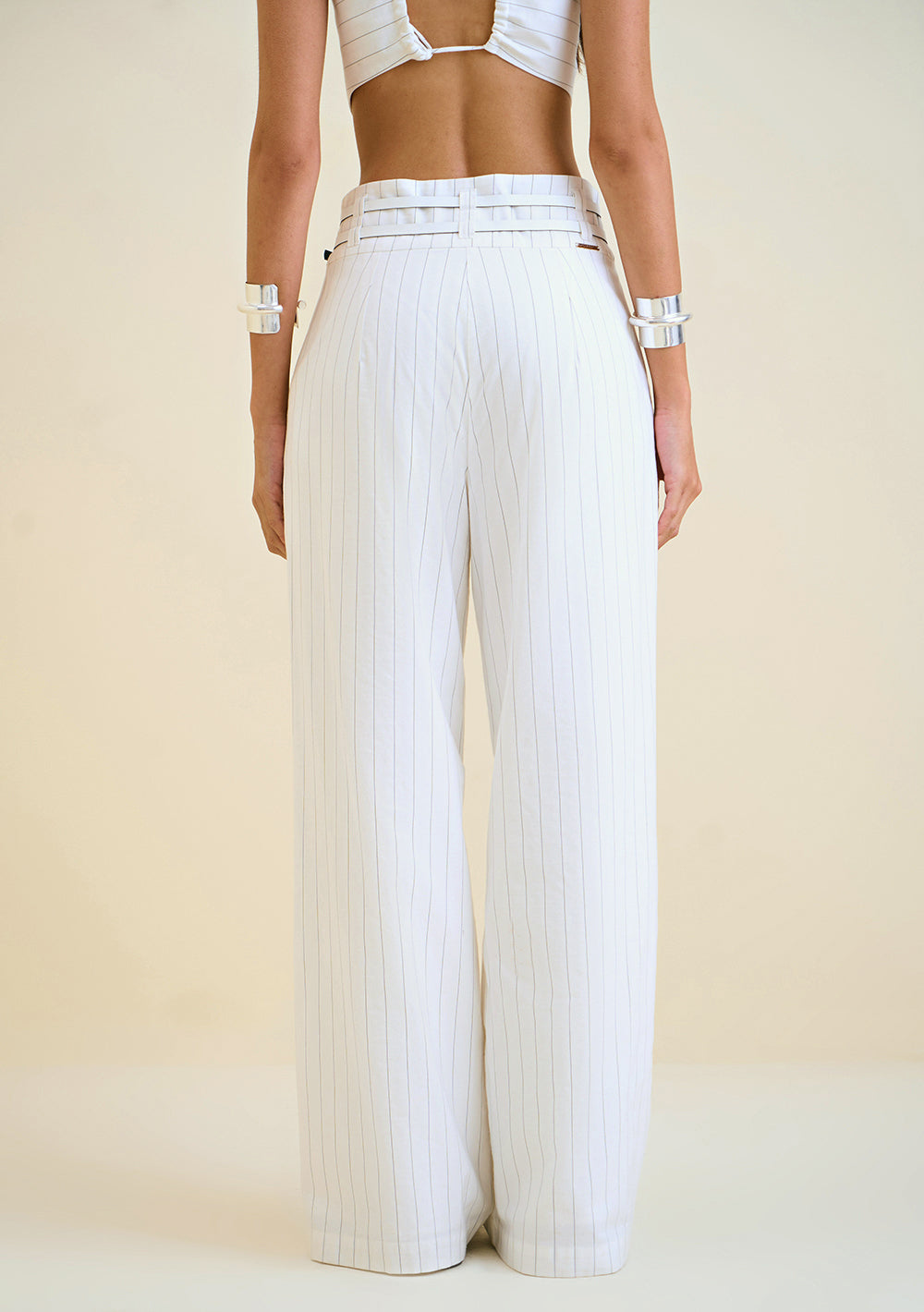 Pantalón Alfaiataria Tiro Largo con Cinto