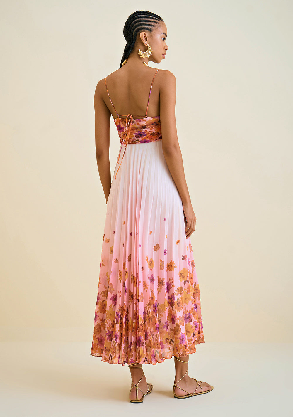 Vestido Largo Escote Ajustable Con Plisado