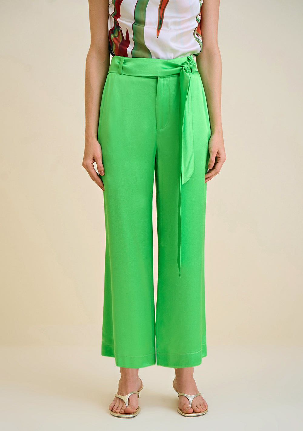 Pantalón Wide Tiro Alto Con Bolsillo