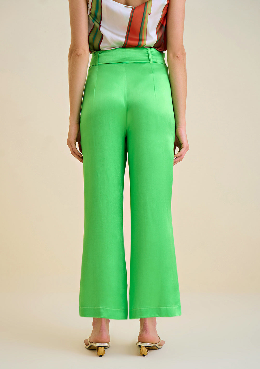 Pantalón Wide Tiro Alto Con Bolsillo