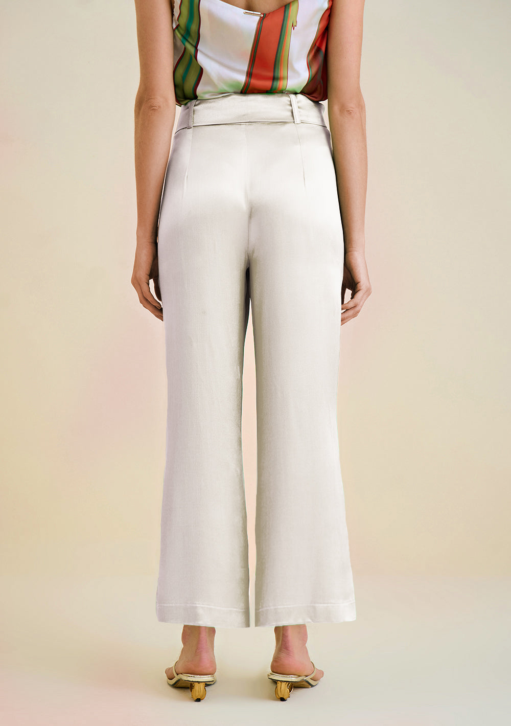 Pantalón Wide Tiro Alto Con Bolsillo