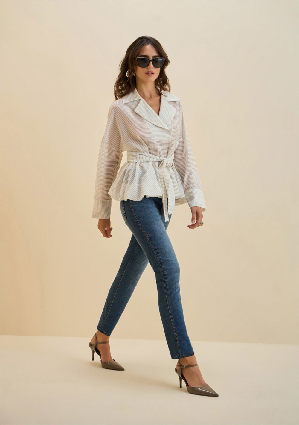 Camisa Suelta Cuello Clásico Mangas Largas