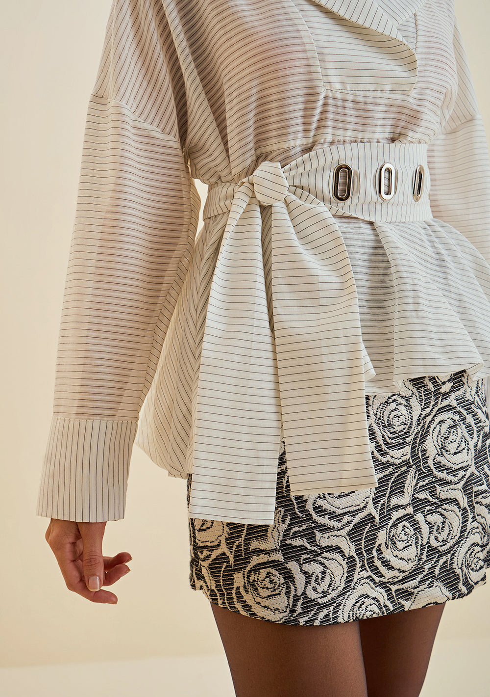 Camisa Suelta Cuello Clásico Mangas Largas