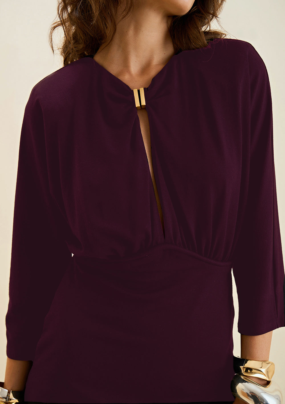 Vestido Ajustado Escote Redondo Mangas 3 Cuartos Corto