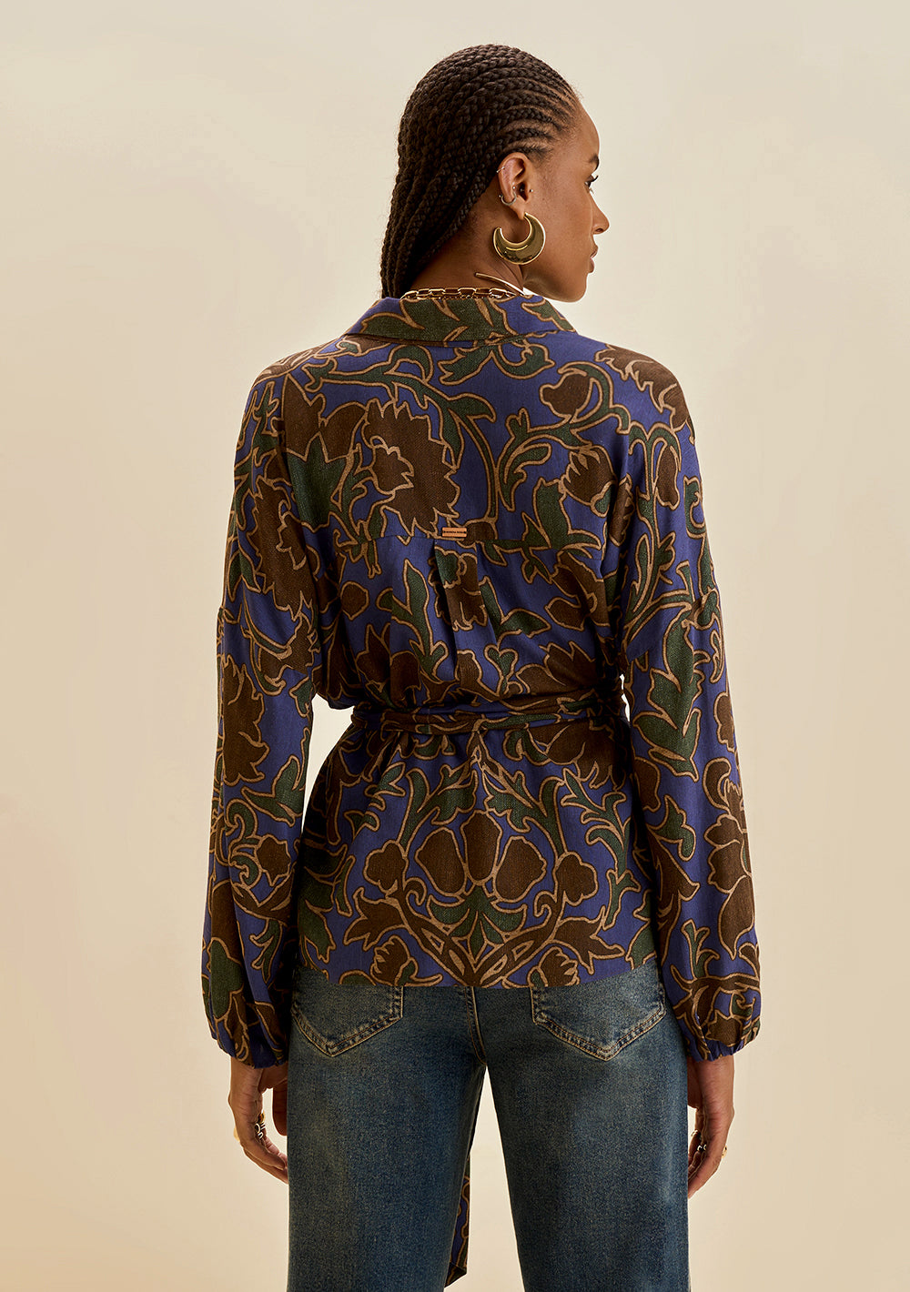 Camisa Suelta Cuello Clásico Mangas Largas