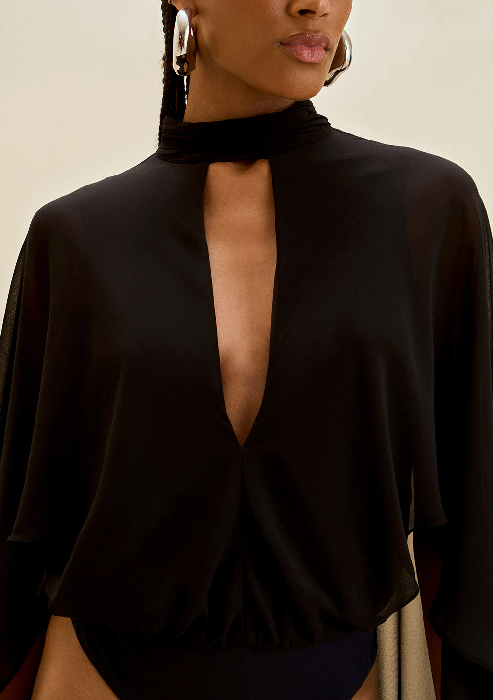 Body Cuello Alto Mangas Largas