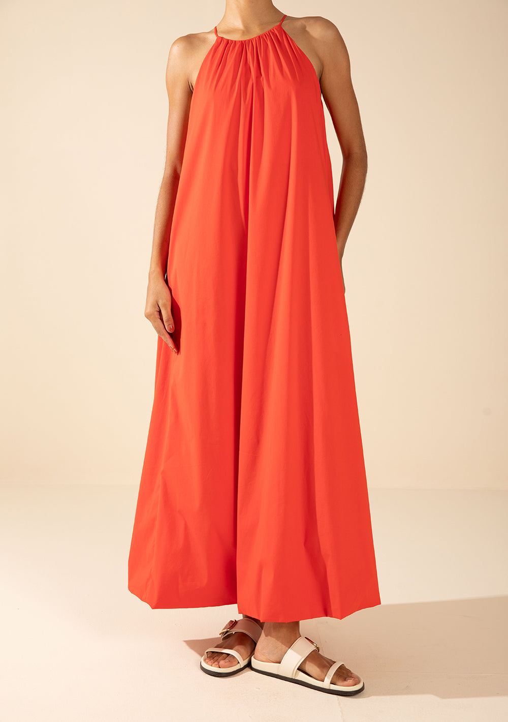 Vestido Suelto Cuello Francés Sin Mangas Midi