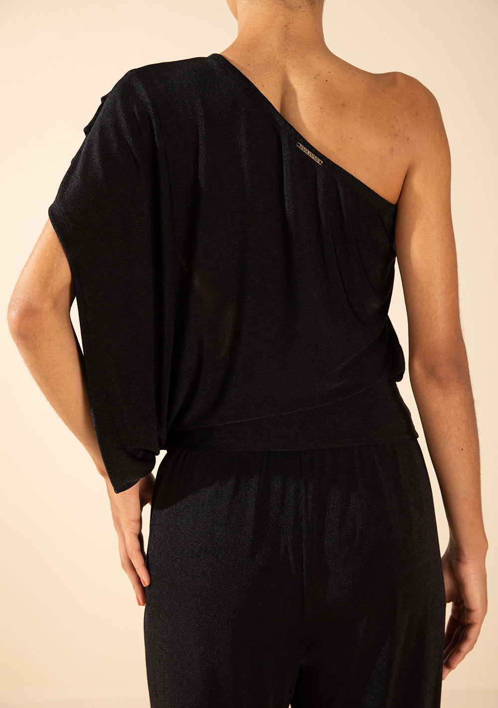 Blusa Suelta De Un Hombro Mangas 7/8
