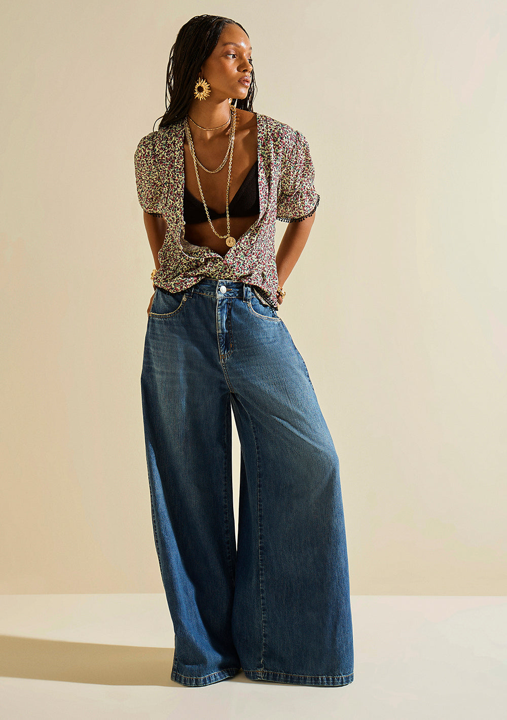 Blusa Al Cuerpo Escote en V Mangas 7/8