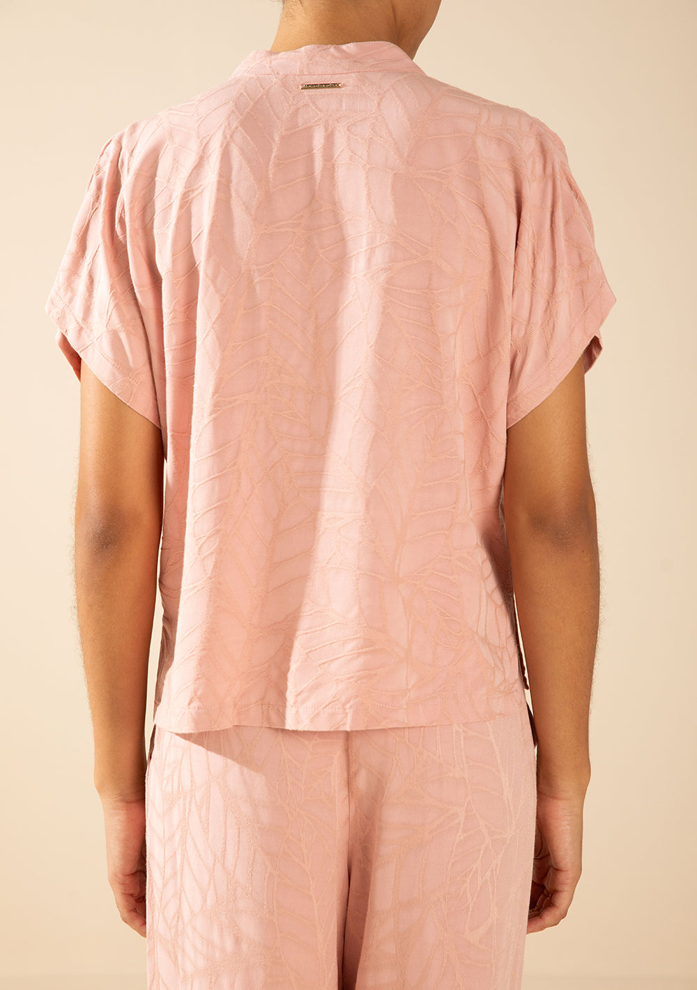 Blusa Suelta Escote en V Mangas Cortas