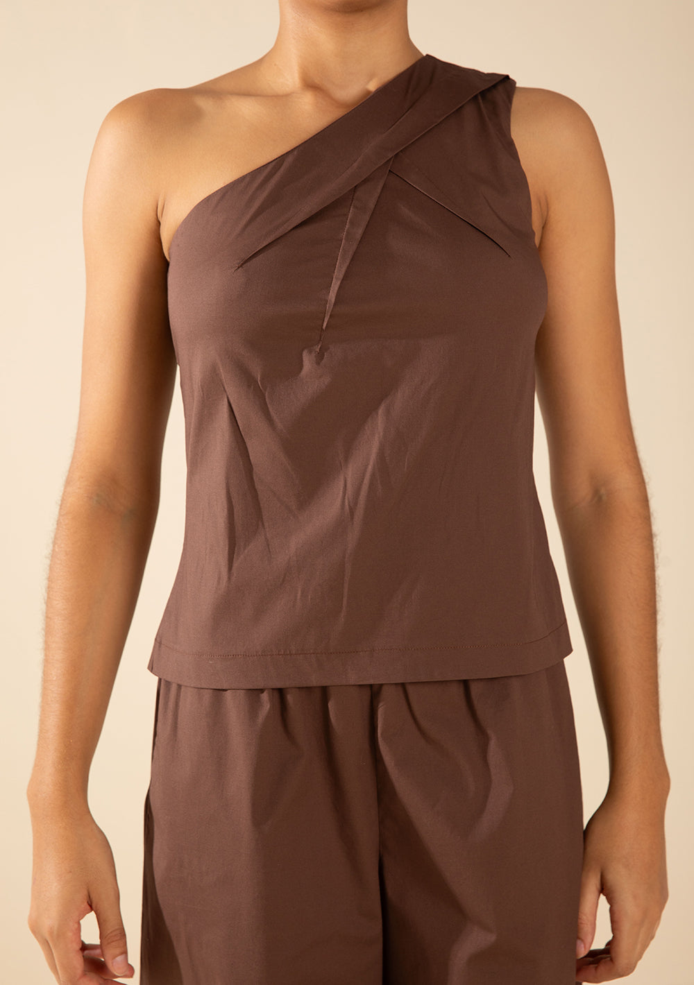 Camisilla Al Cuerpo De Un Hombro