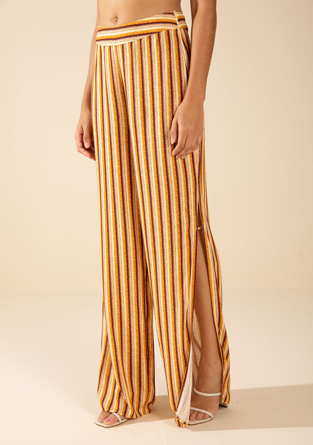 Pantalón Recto Tiro Alto