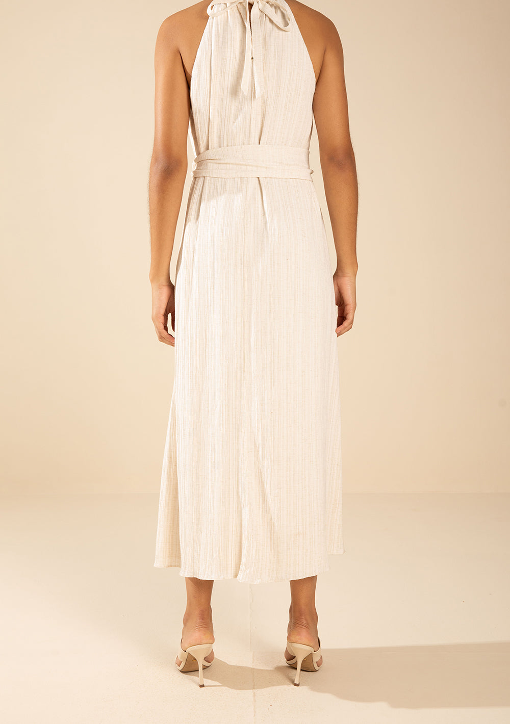 Vestido Suelto Escote en V Con Tirante Midi