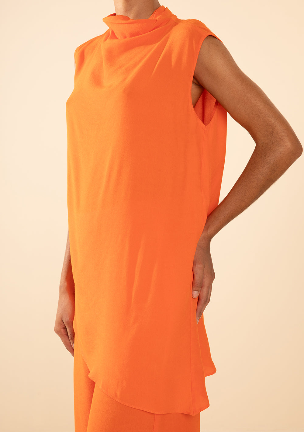 Camisilla Suelta Cuello Alto