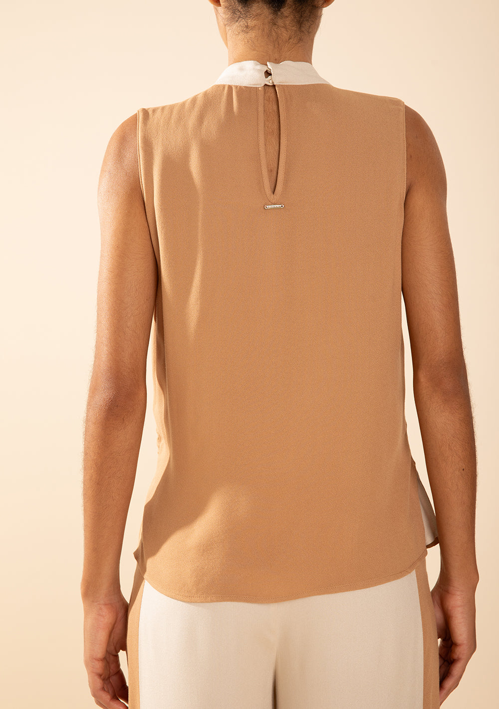 Camisilla Suelta Cuello Alto