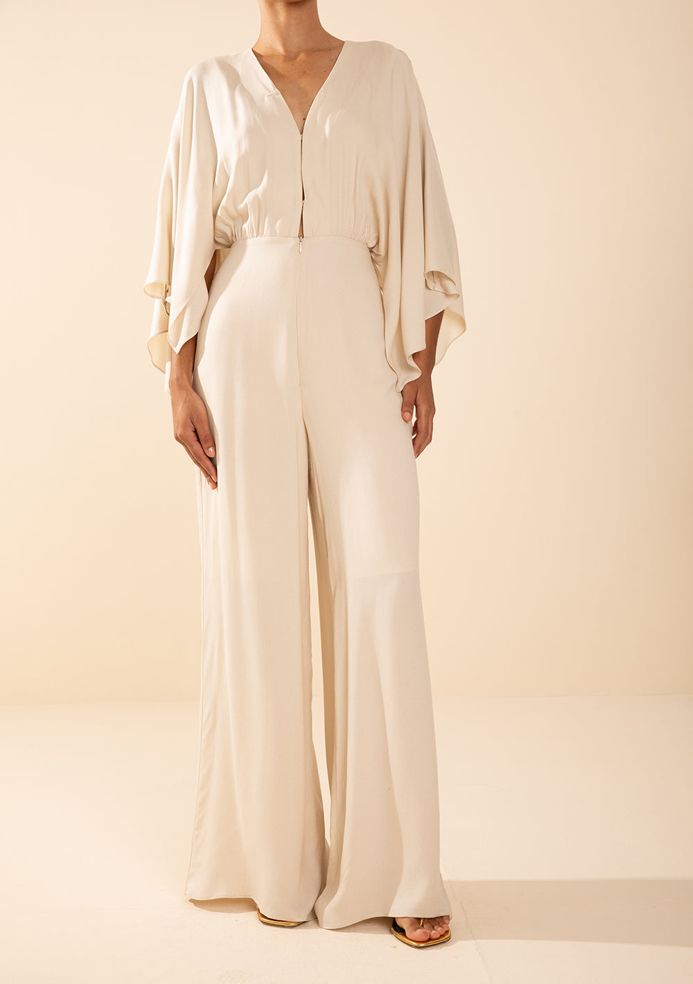 Enterizo Largo Suelto Escote En V Mangas Largas