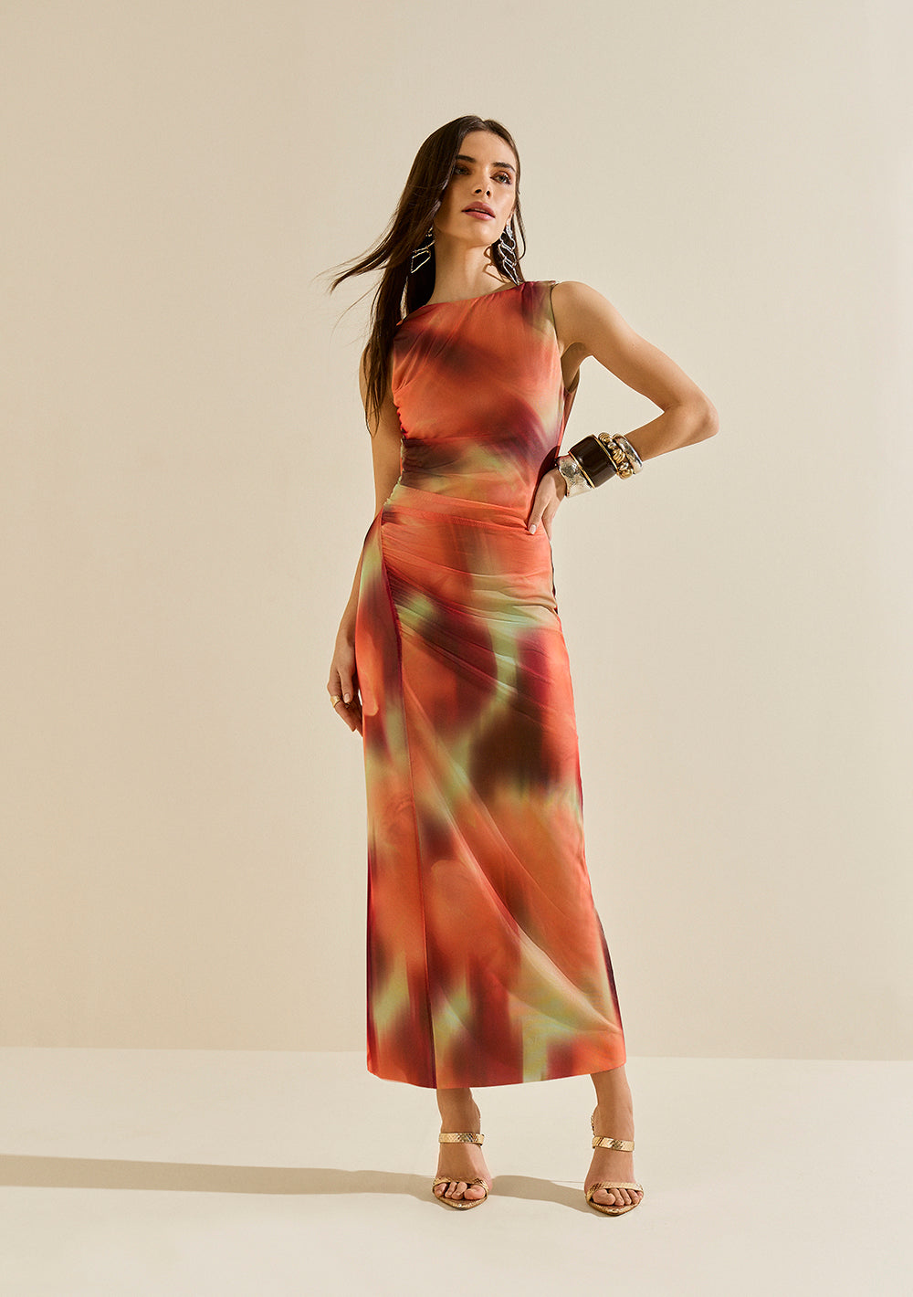 Vestido Midi Ajustado Escote Redondo Sin Mangas