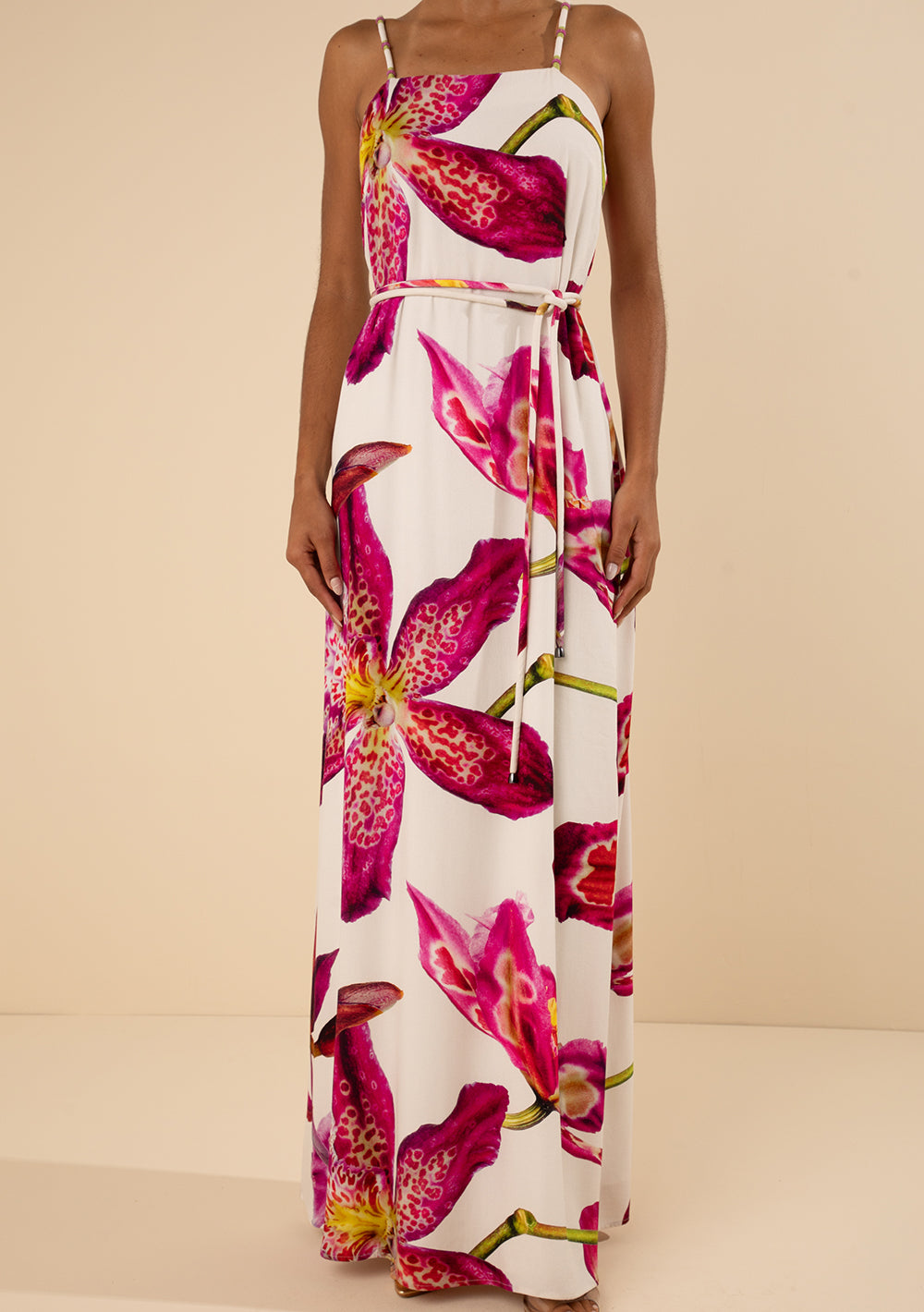 Vestido Largo Suelto Escote Recto Con Tirantes