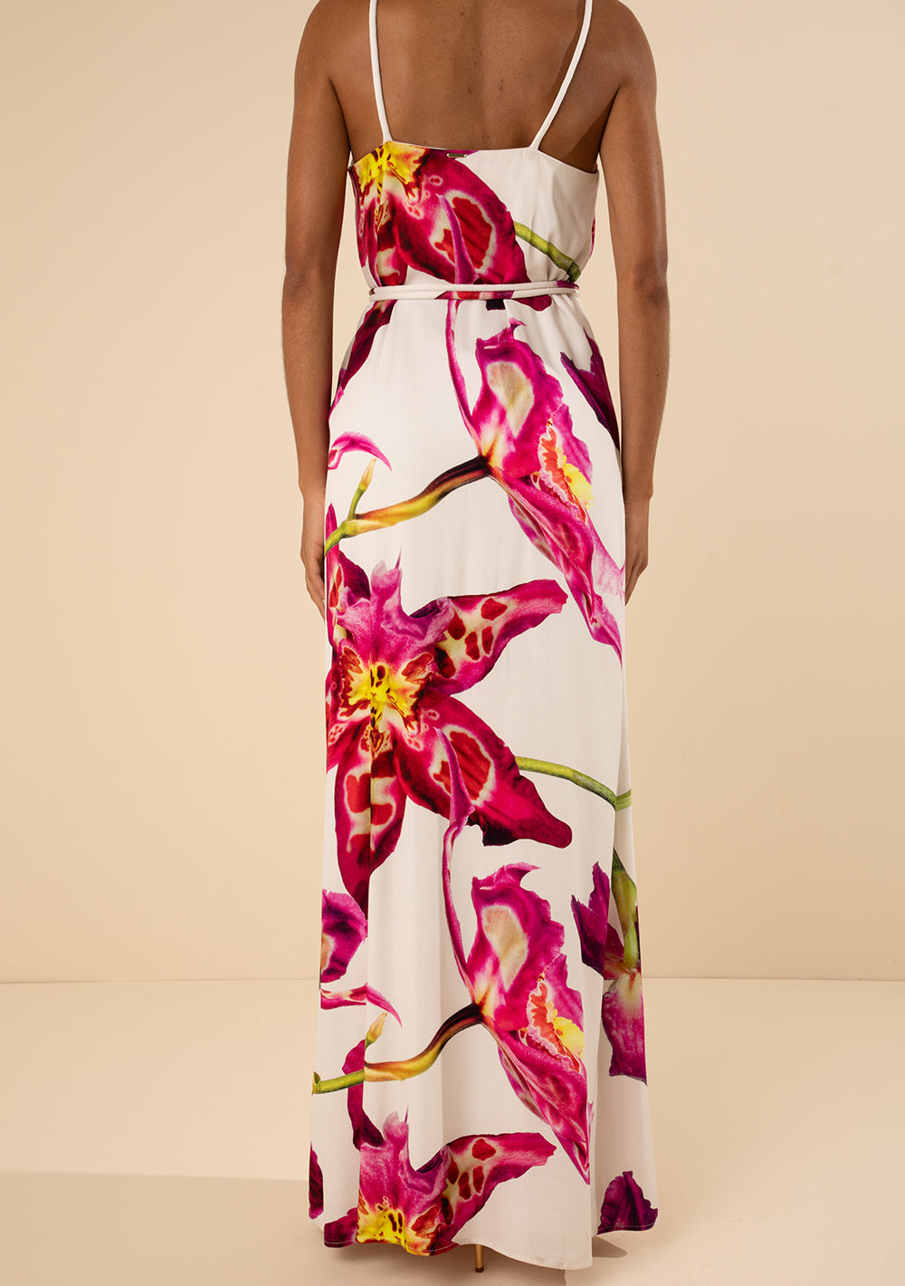 Vestido Largo Suelto Escote Recto Con Tirantes