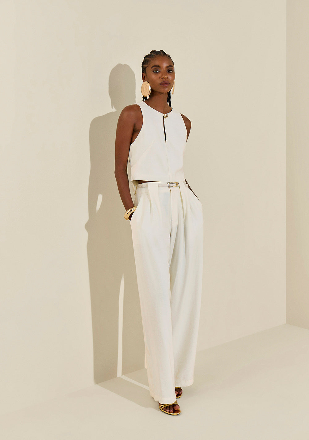 Regata Cropped Ajustada Escote Redondo