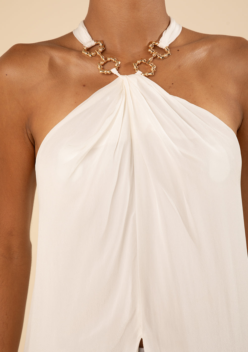 Regata Suelta Cuello Alto