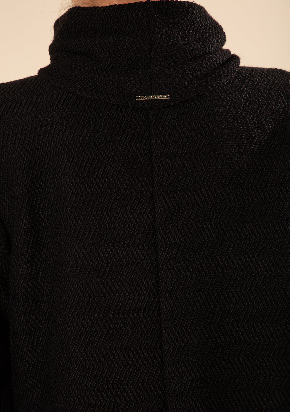 Blusa Suelta Cuello Alto Mangas Largas