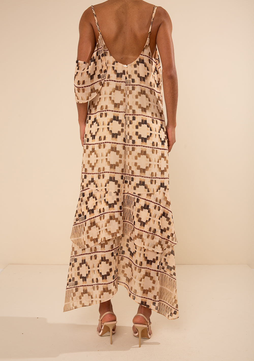 Vestido Midi Suelto Escote Recto Con Tirantes