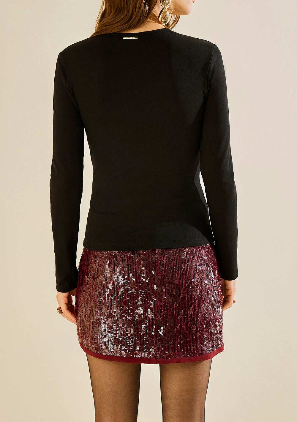 Blusa Ajustada Escote en V Mangas Largas