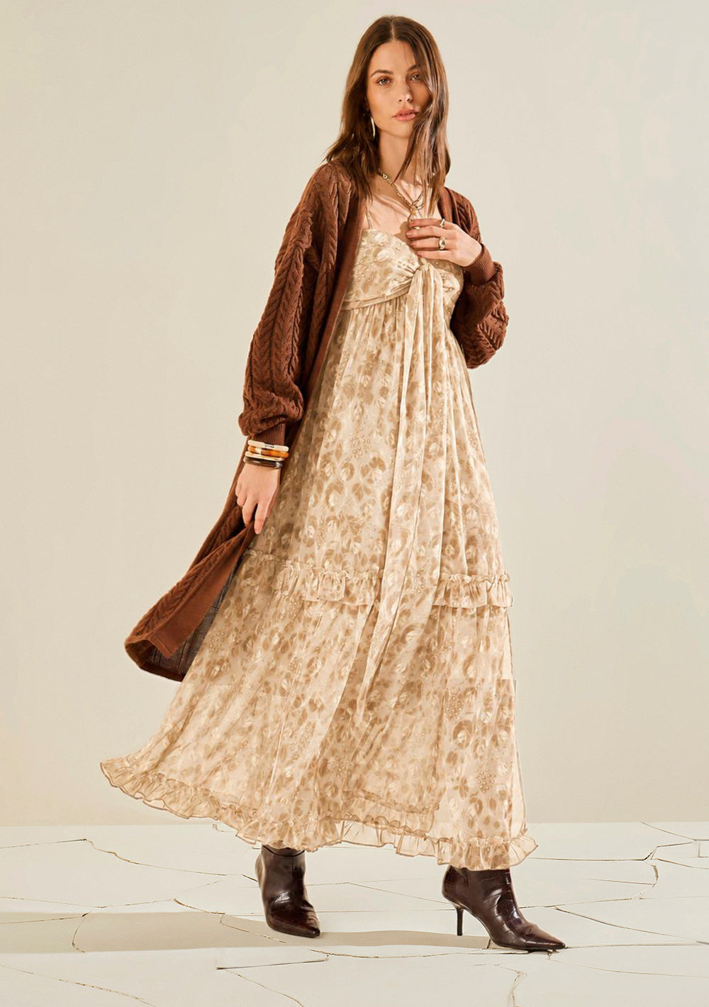 Vestido Midi Ajustado de Tirantes Escote Recto