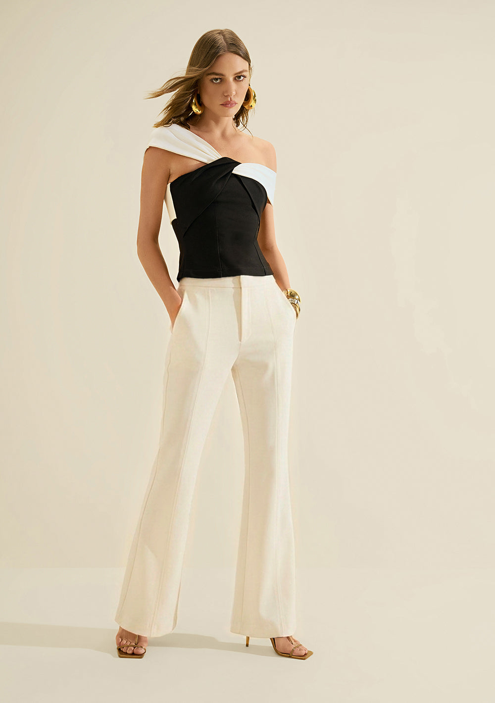Pantalón Flare Tiro Alto