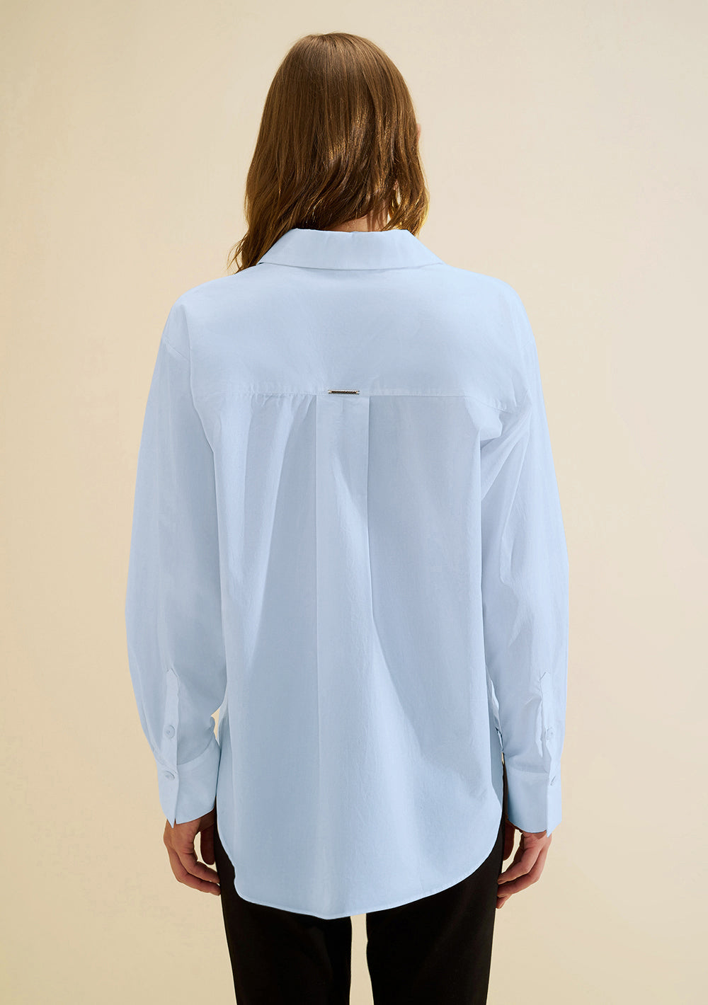 Camisa Suelta Cuello Clásico Mangas Largas