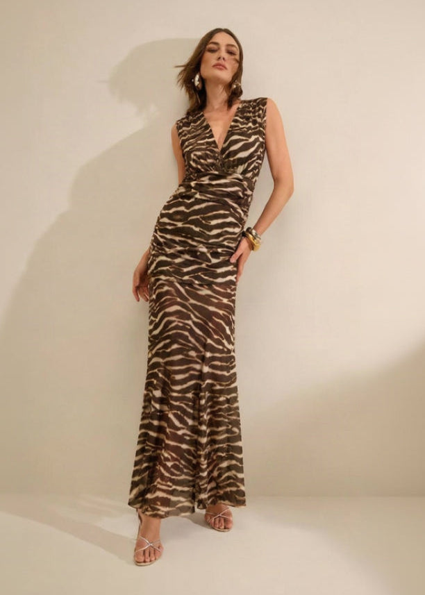 Vestido Largo Ajustado Escote en V Sin Mangas