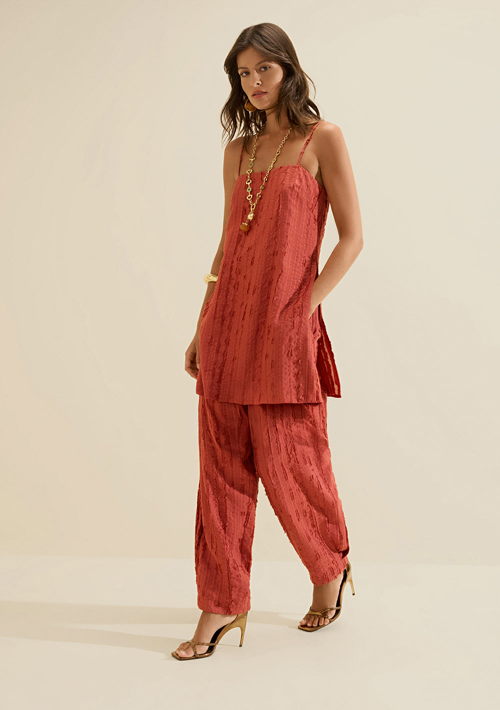 Blusa Suelta Escote Recto Sin Mangas