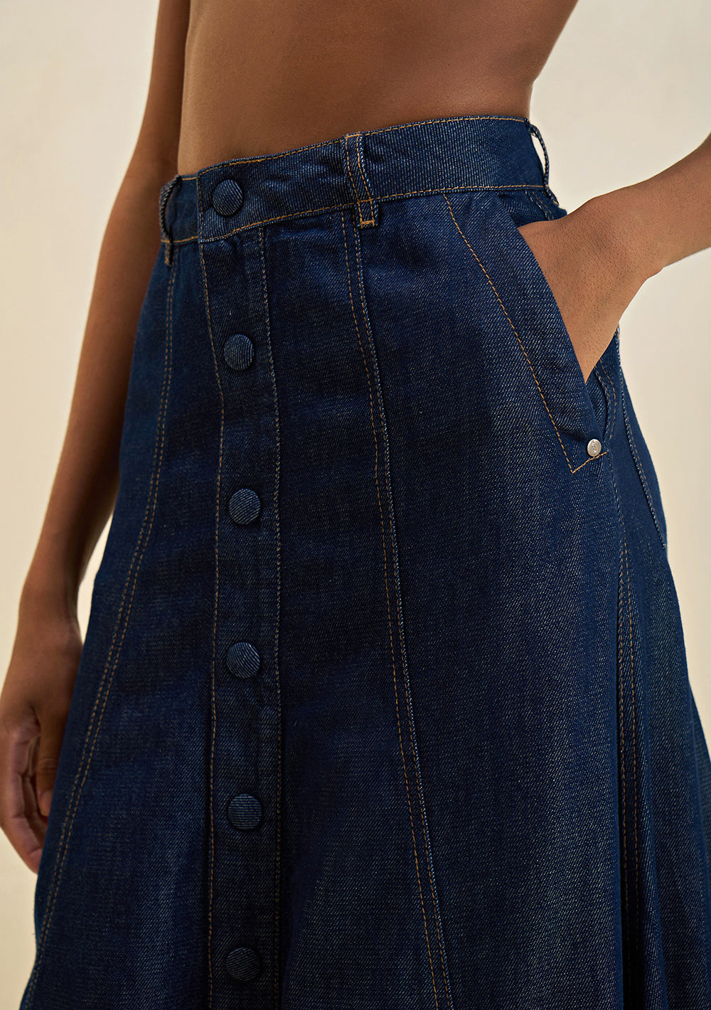 Pollera Evasé Tiro Alto Midi