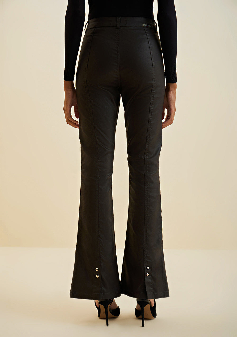 Pantalón Boot Cut Tiro Alto