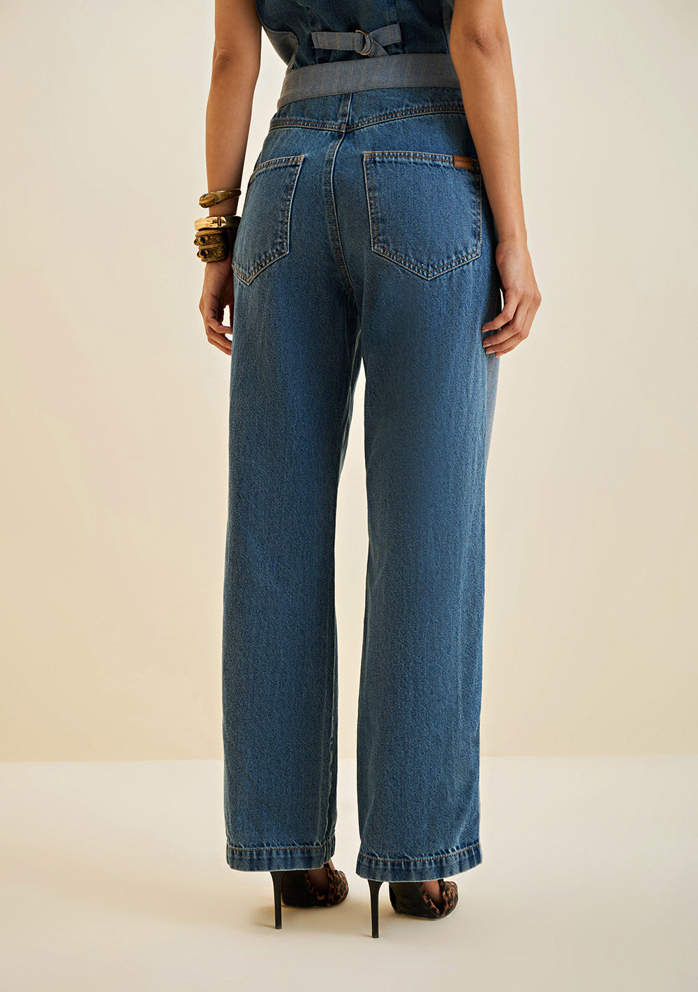 Jeans Wide Tiro Alto