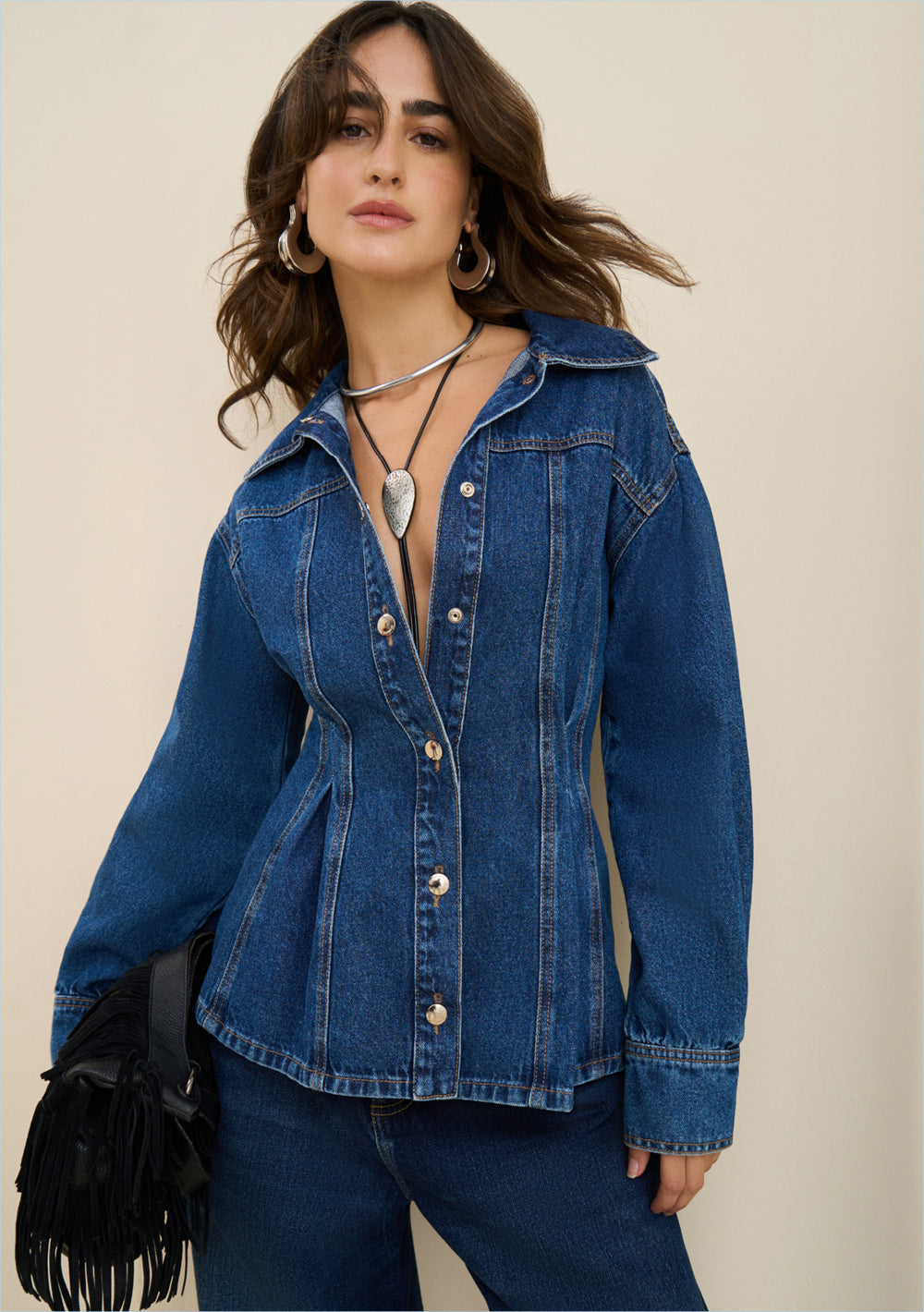 Jaqueta Jeans Ajustada Mangas Largas