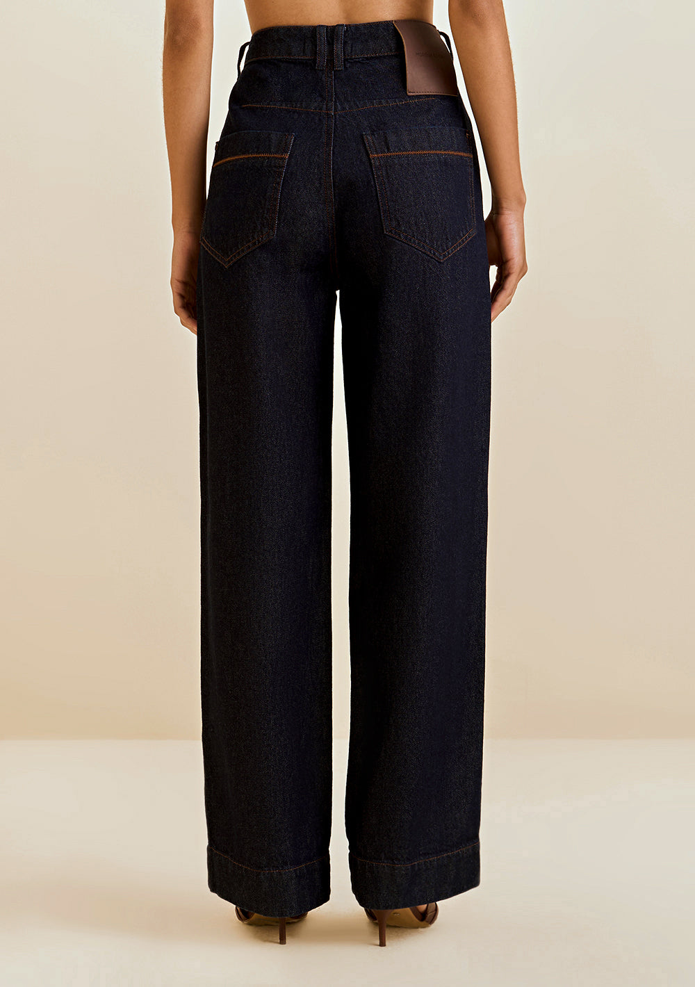 Jeans Wide Tiro Alto