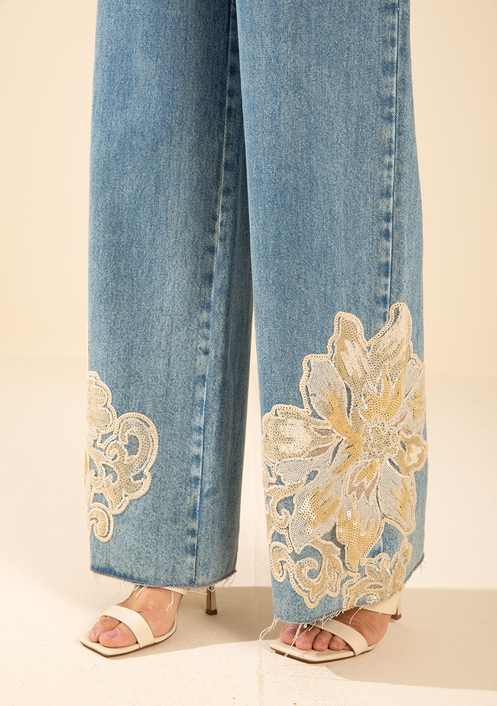 Jeans Wide Tiro Alto