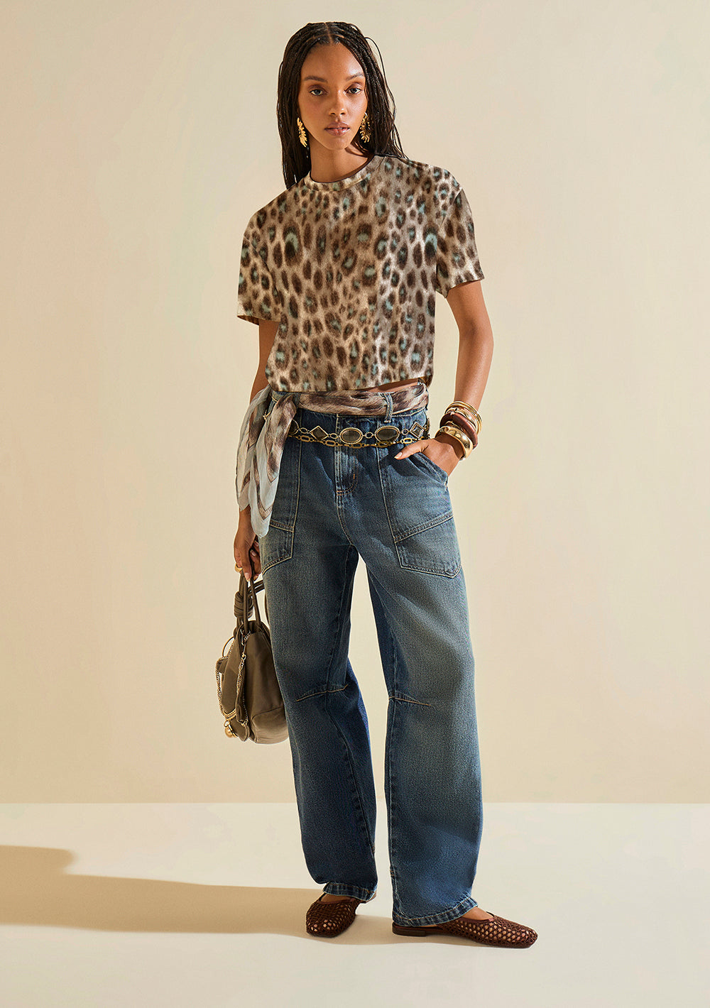Jeans Carrot Fit Tiro Alto