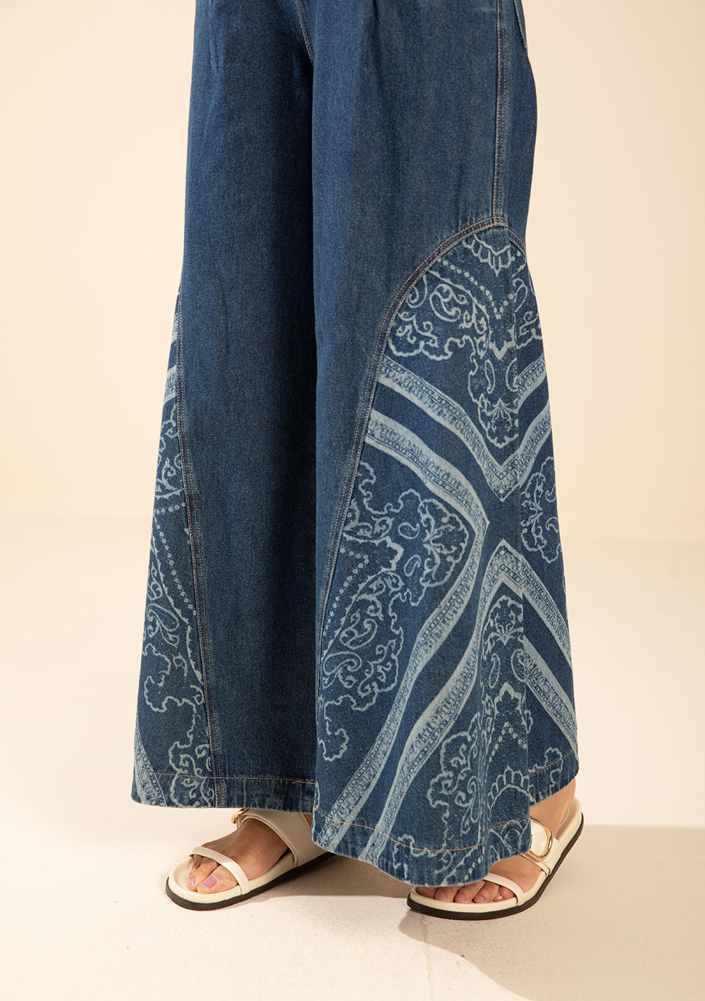 Jeans Pantalona Tiro Alto