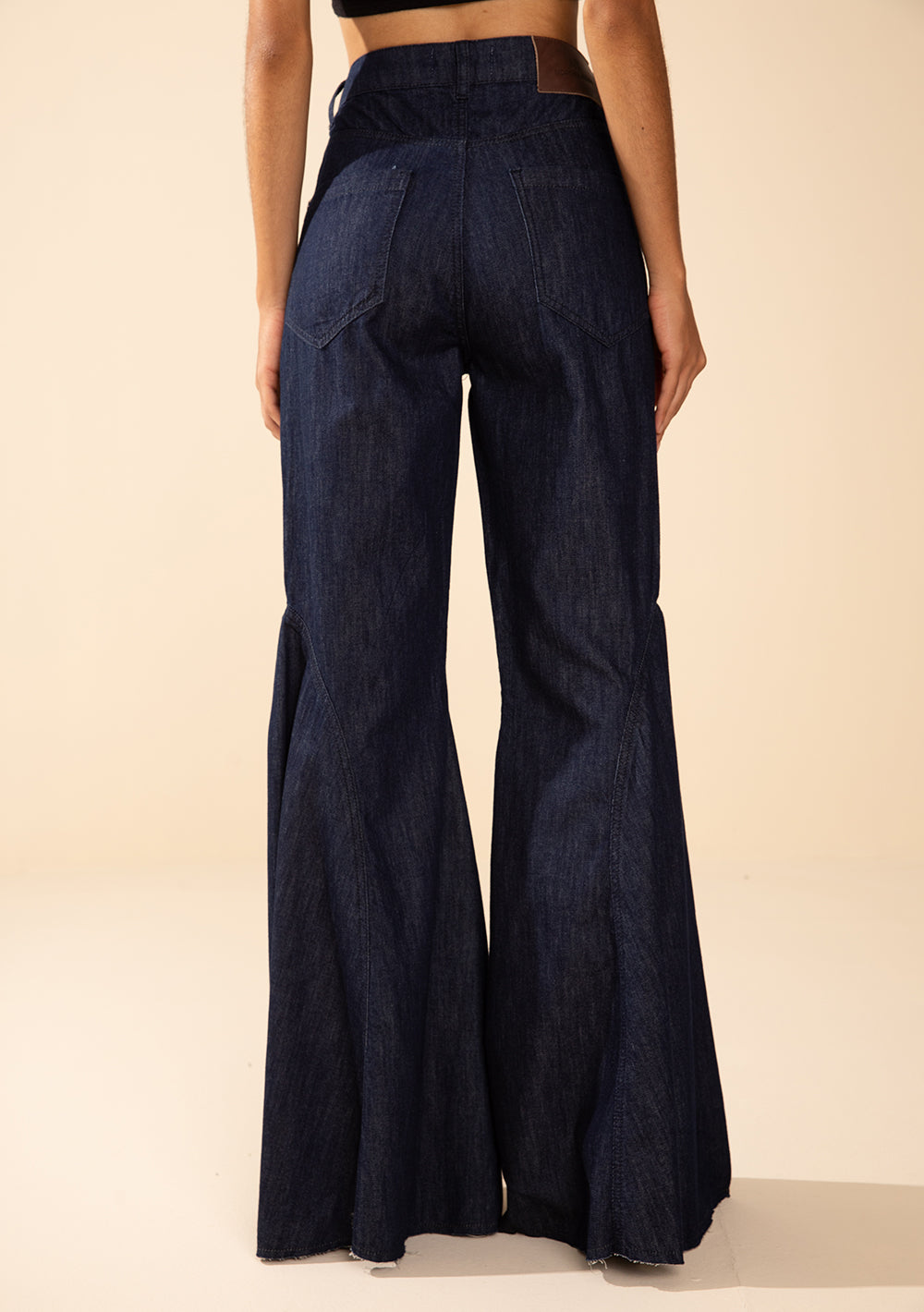 Pantalón Flare Tiro Alto