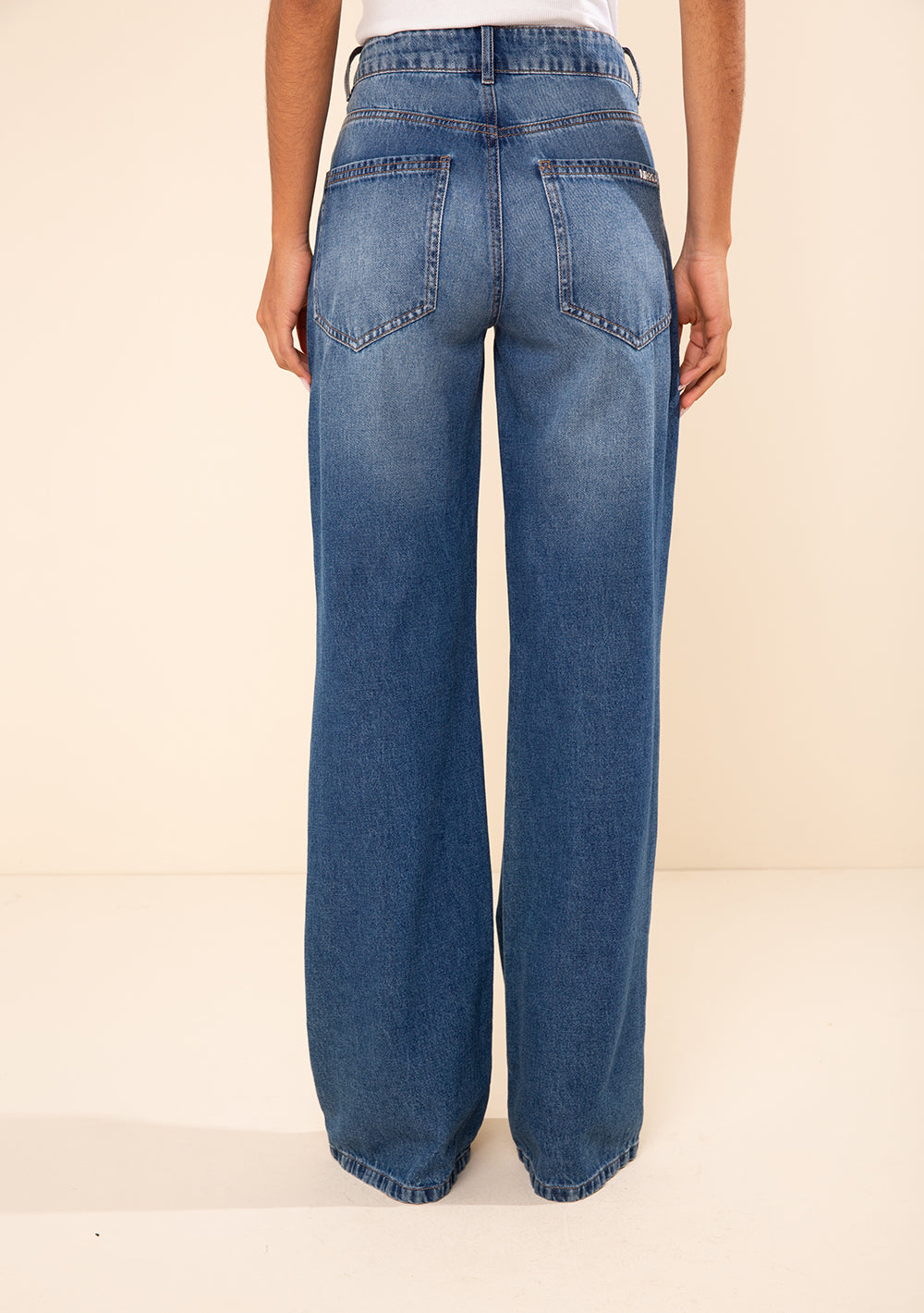 Pantalón Recto Tiro Alto