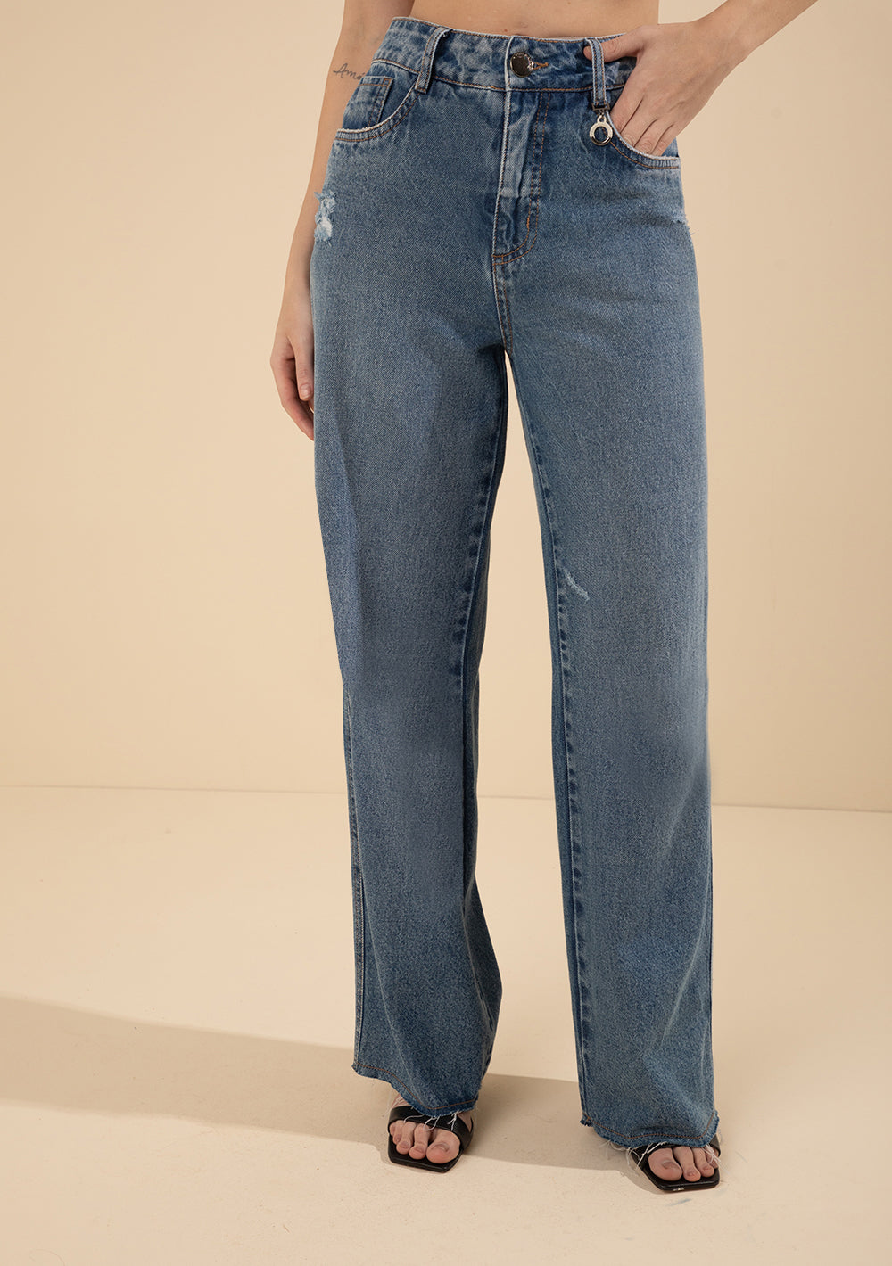 Jeans Wide Tiro Alto