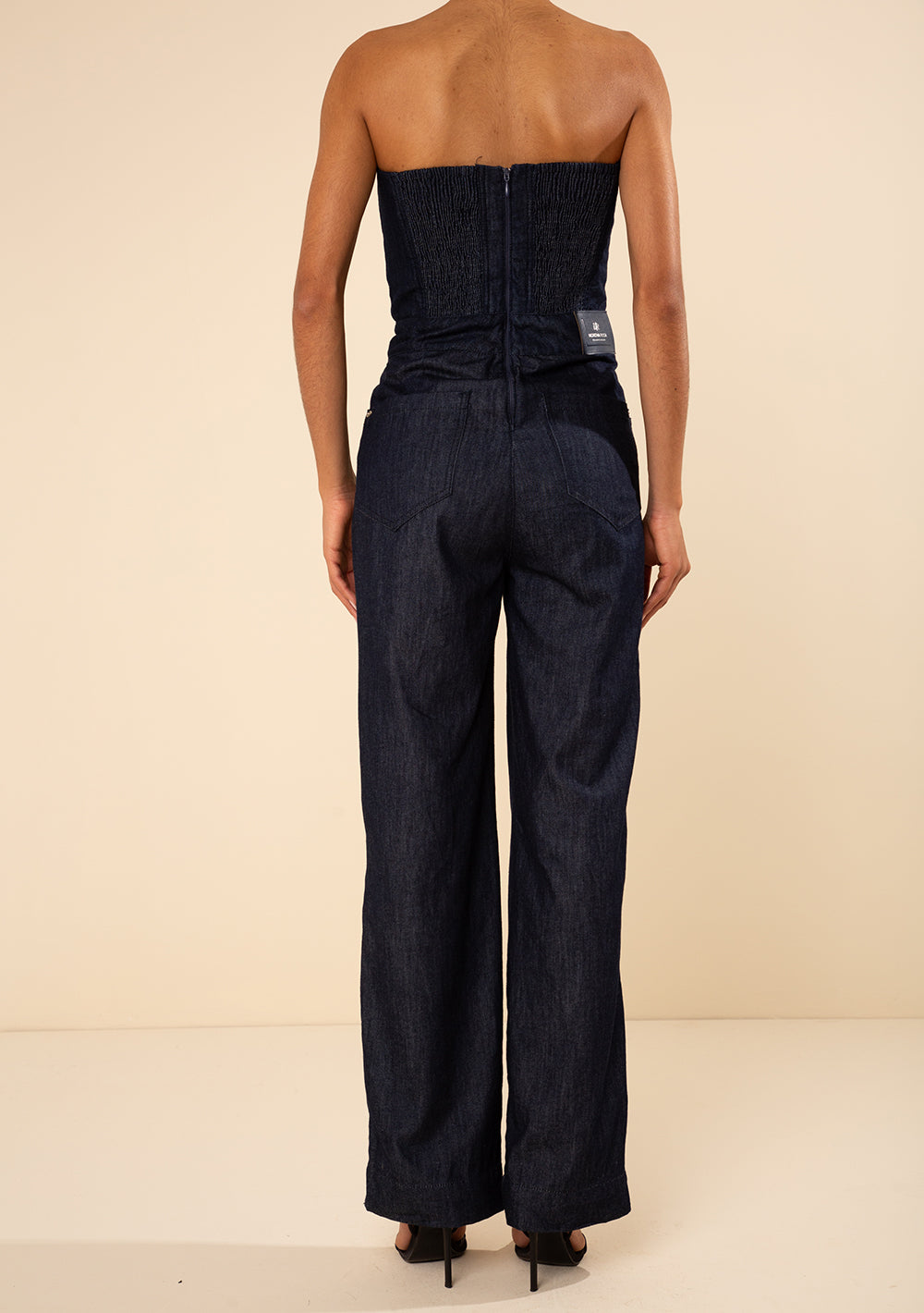 Enterizo Jeans Largo Ajustado Escote Recto Sin Mangas