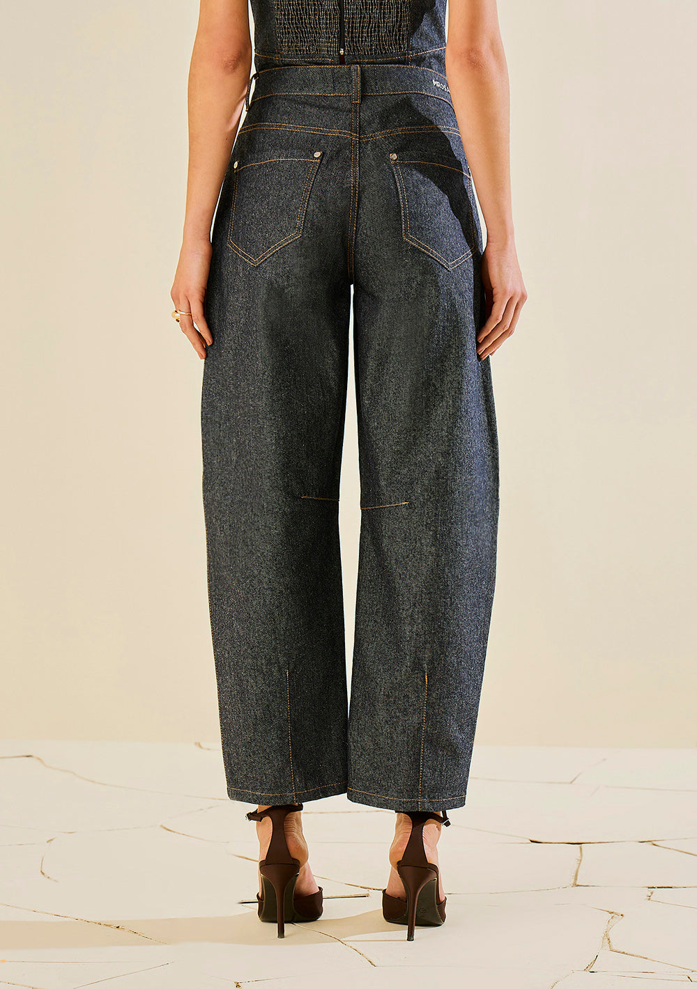 Pantalón Carrot Tiro Alto