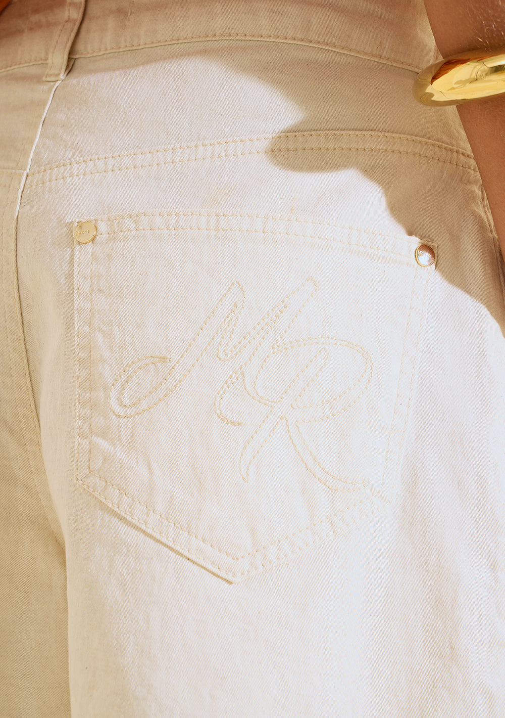 Short Jeans Recto Tiro Alto