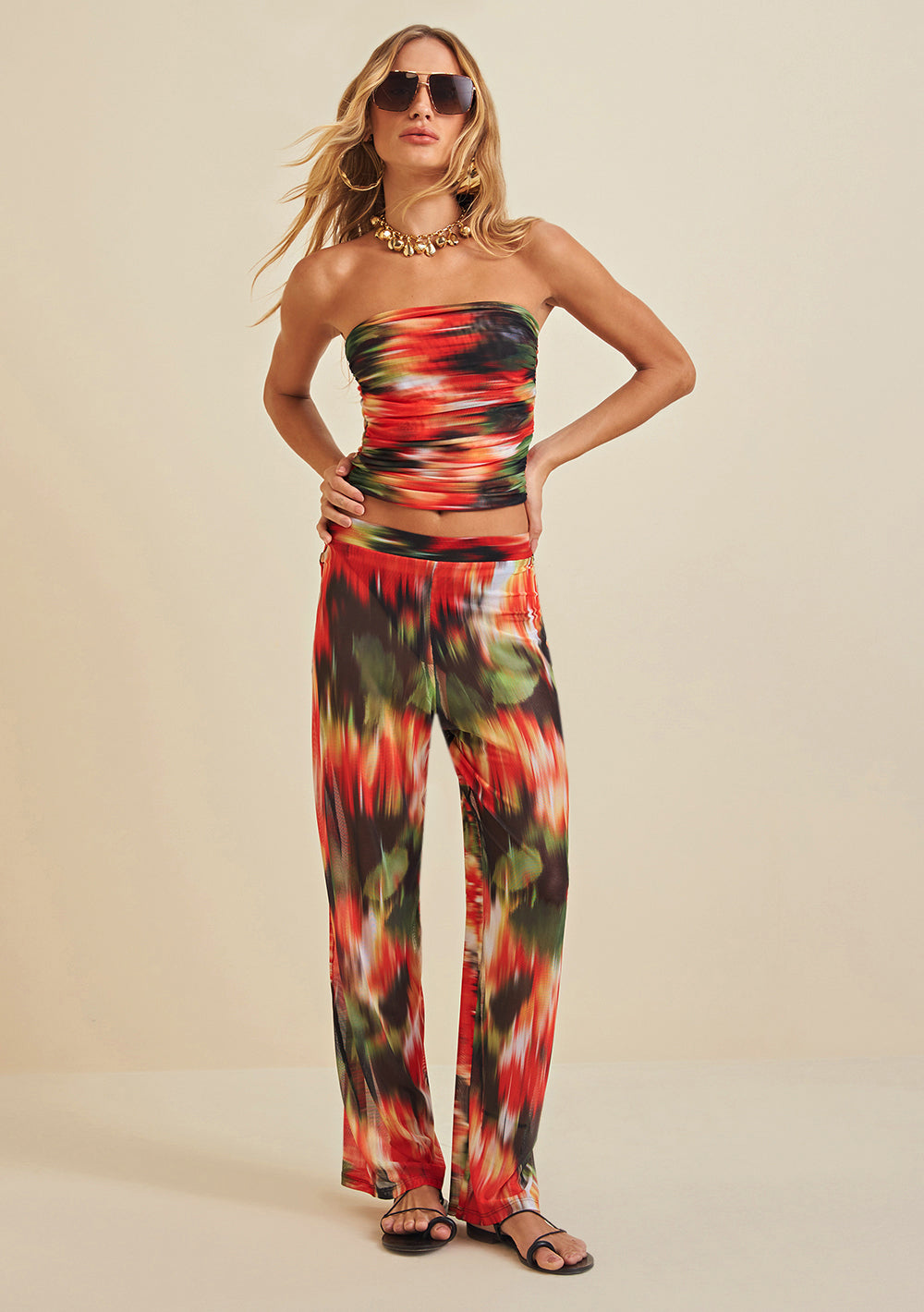 Pantalón Recto Con Cintura Elástica Estampada