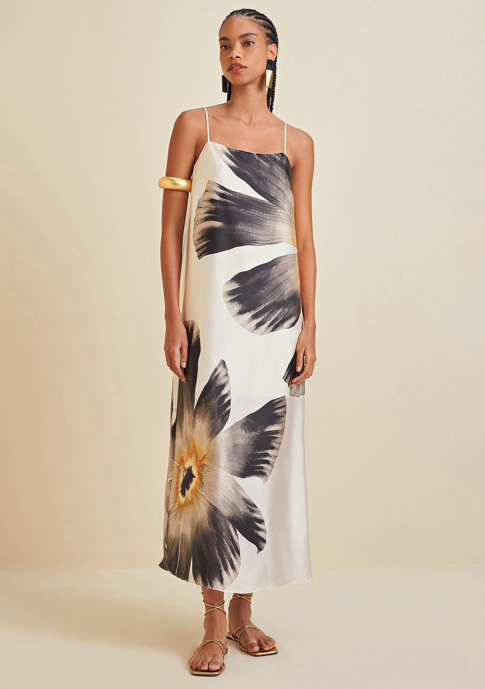 Vestido Largo Escote Recto Estampa Frontal