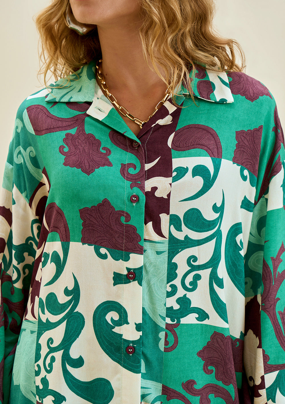 Camisa Suelta Cuello Clásico Mangas Largas